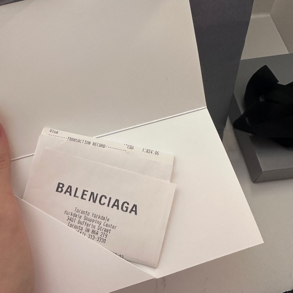 rare balenciaga logo print zip cardholder - Picture 6 of 10
